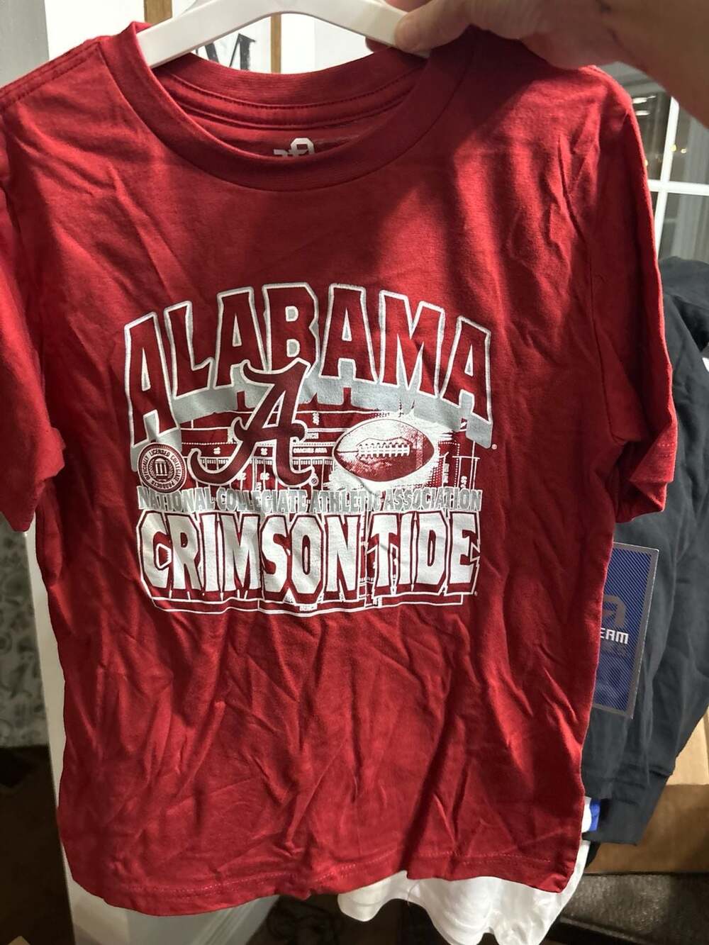 Team Athletics Boys Alabama University Crimson Tide T-Shirt Size S (6/7)